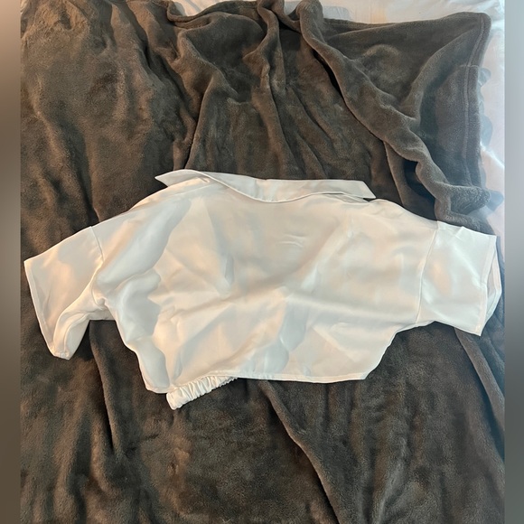 ASOS Kaiia two piece satin set - with ruched and wrapped detail - Picture 8 of 12